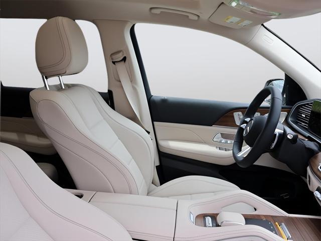 new 2025 Mercedes-Benz GLS 450 car, priced at $96,815