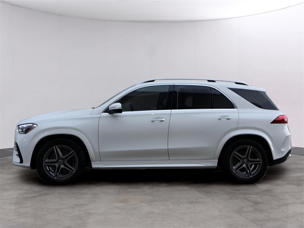new 2026 Mercedes-Benz GLE 580 car, priced at $103,075