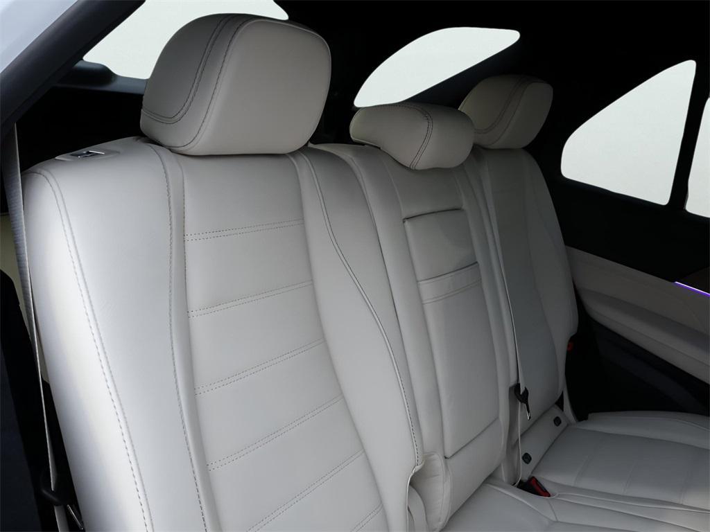 new 2026 Mercedes-Benz GLE 580 car, priced at $103,075