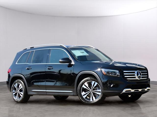 new 2025 Mercedes-Benz GLB 250 car, priced at $50,450