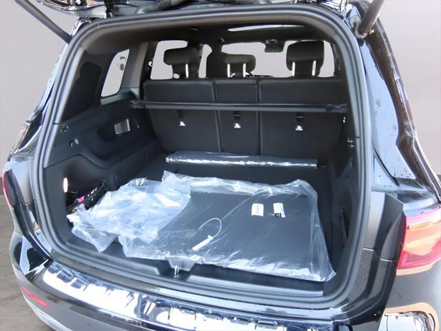 used 2025 Mercedes-Benz GLB 250 car, priced at $45,490