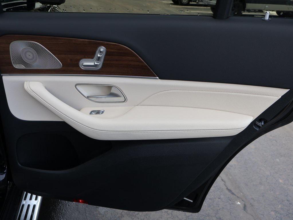 used 2025 Mercedes-Benz GLS 450 car, priced at $87,990