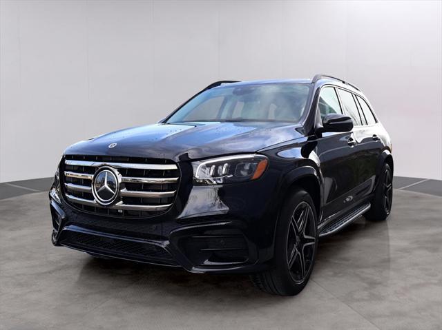 new 2025 Mercedes-Benz GLS 450 car, priced at $96,585