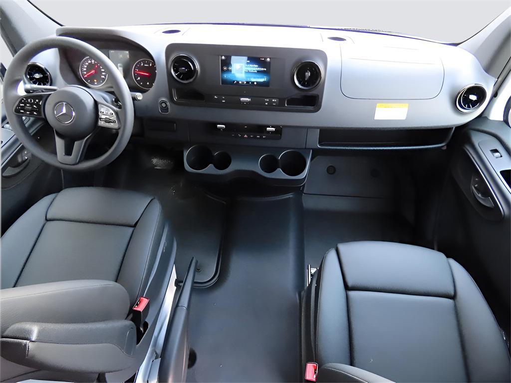 used 2024 Mercedes-Benz Sprinter 2500 car, priced at $47,124