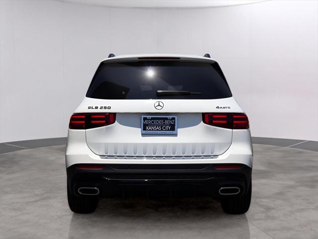 new 2025 Mercedes-Benz GLB 250 car, priced at $55,595