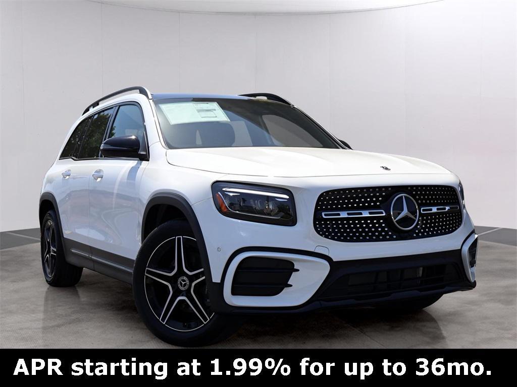 new 2025 Mercedes-Benz GLB 250 car, priced at $55,595