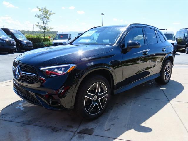 new 2025 Mercedes-Benz GLC 300 car, priced at $61,270