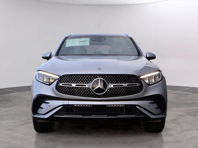 new 2025 Mercedes-Benz GLC 300 car, priced at $63,930