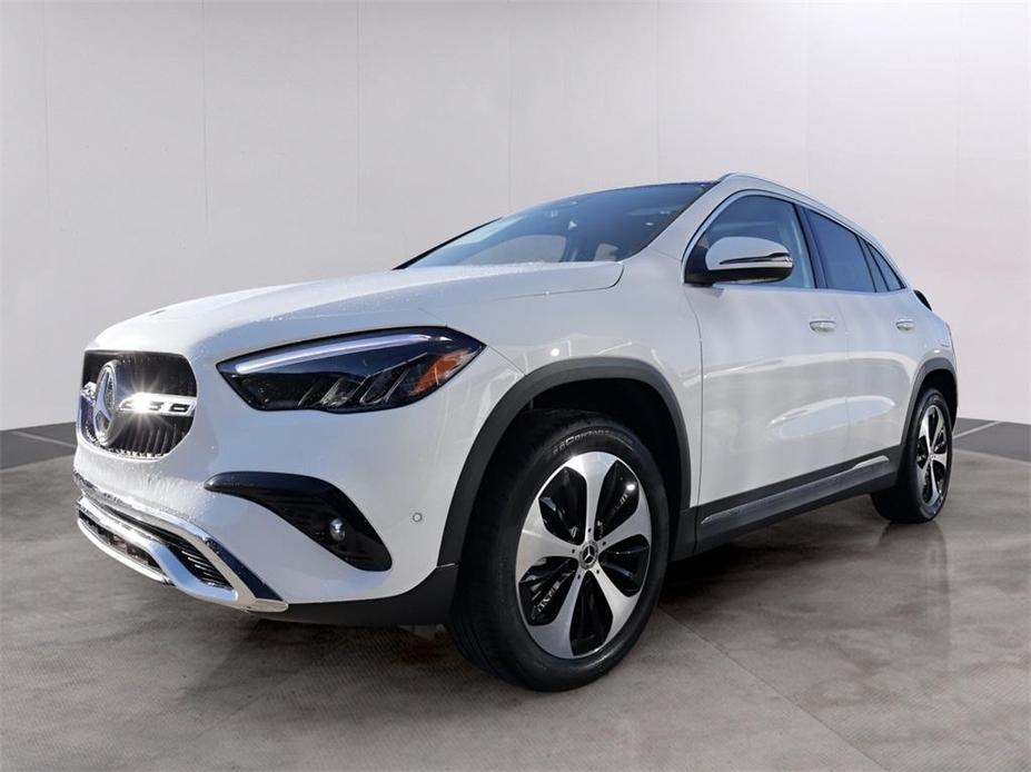 new 2024 Mercedes-Benz GLA 250 car, priced at $50,195