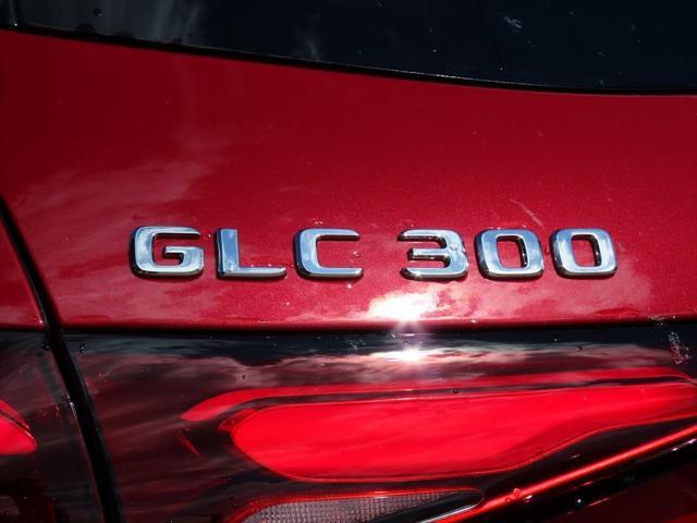 new 2025 Mercedes-Benz GLC 300 car, priced at $63,585