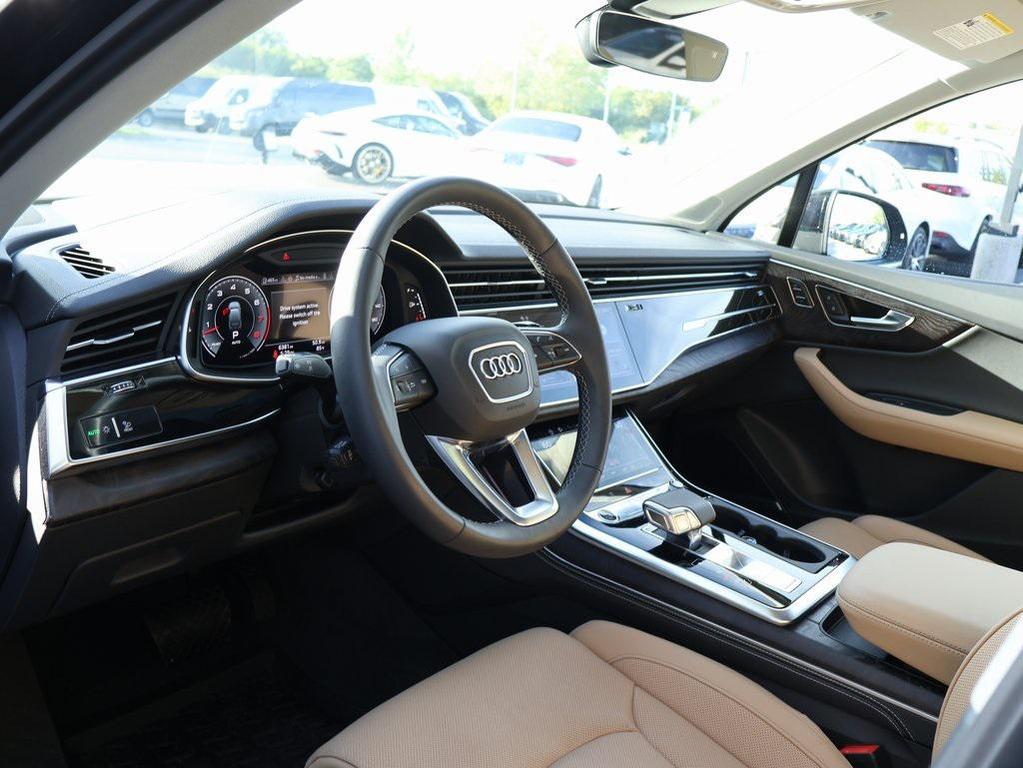 used 2025 Audi Q7 car, priced at $68,990
