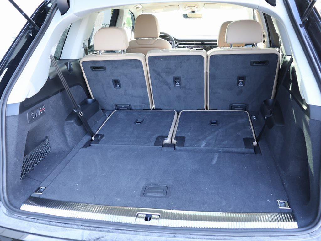 used 2025 Audi Q7 car, priced at $68,990