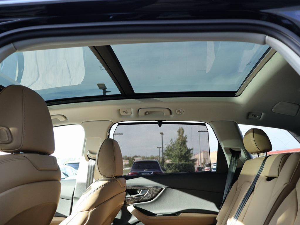 used 2025 Audi Q7 car, priced at $68,990