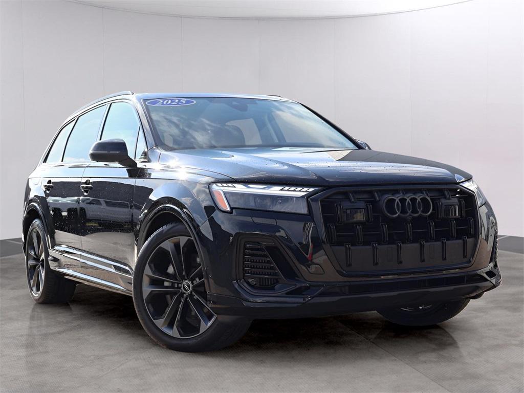 used 2025 Audi Q7 car, priced at $68,990