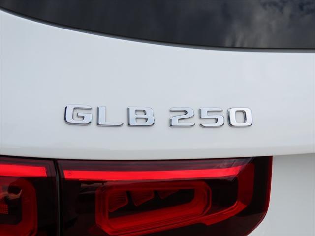 used 2020 Mercedes-Benz GLB 250 car, priced at $29,900