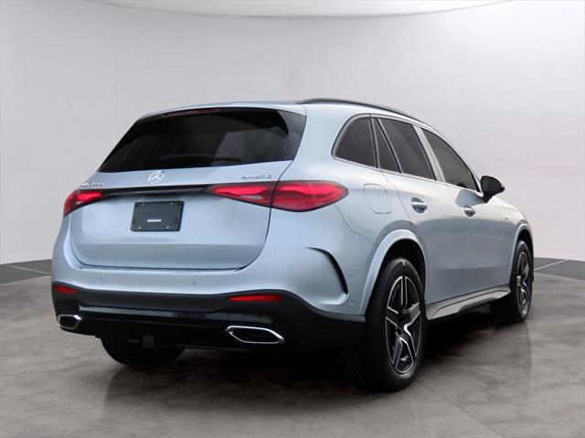 new 2025 Mercedes-Benz GLC 350e car, priced at $70,020