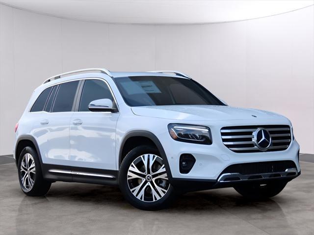 new 2025 Mercedes-Benz GLB 250 car, priced at $51,095