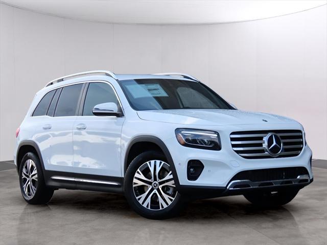 new 2025 Mercedes-Benz GLB 250 car, priced at $51,095