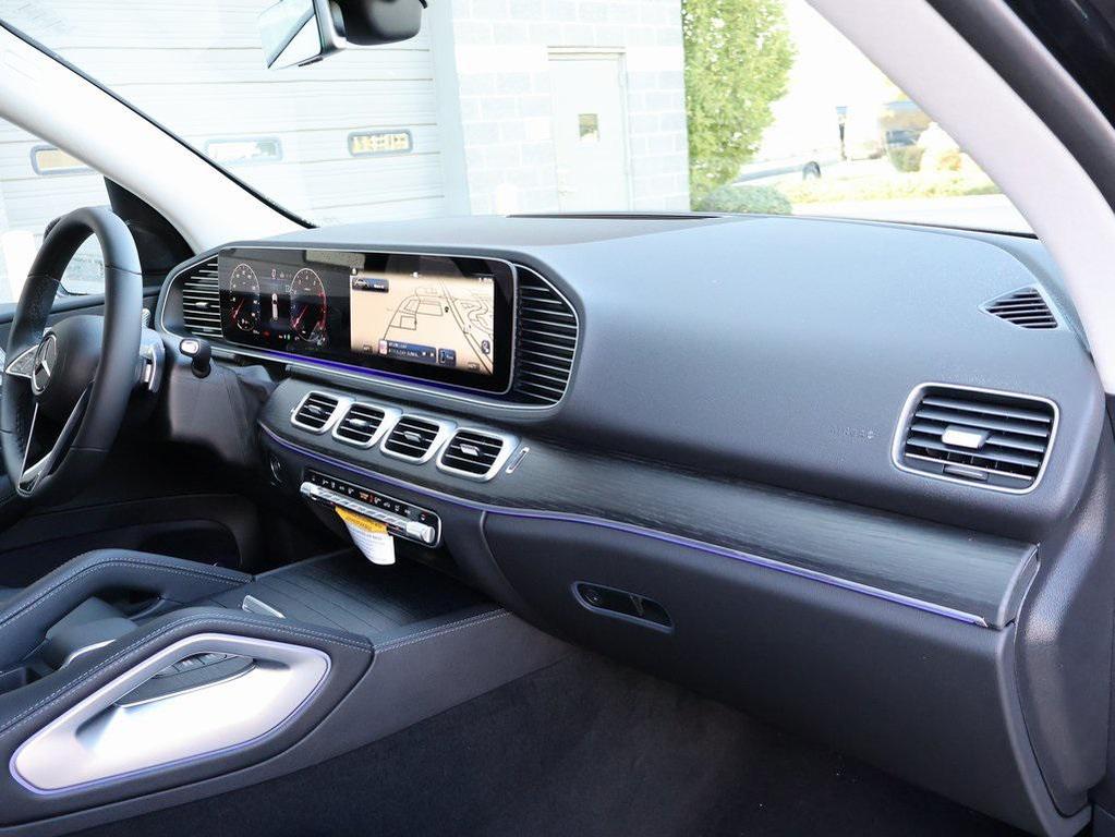 new 2026 Mercedes-Benz GLE 450 car, priced at $80,750