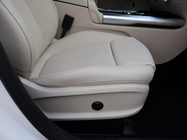 new 2025 Mercedes-Benz GLA 250 car, priced at $44,250