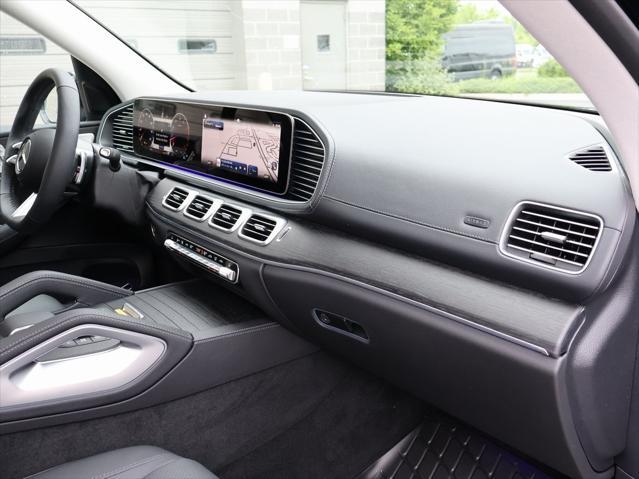 new 2025 Mercedes-Benz GLS 450 car, priced at $95,180