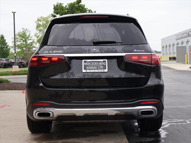 new 2025 Mercedes-Benz GLS 450 car, priced at $95,180