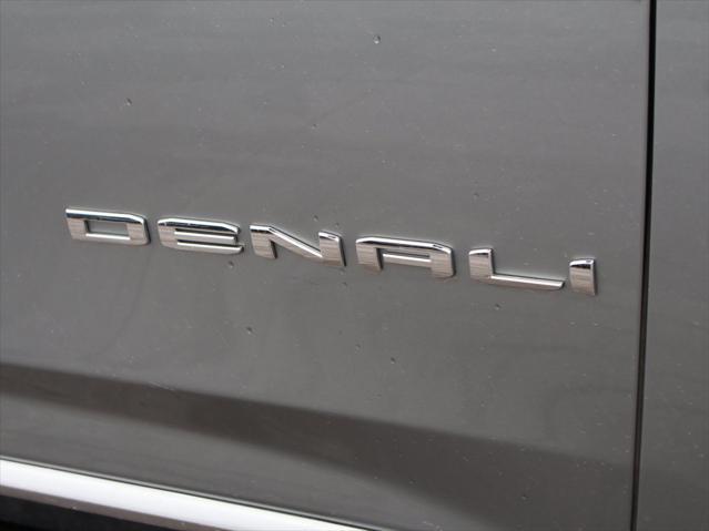 used 2024 GMC Yukon car, priced at $75,990