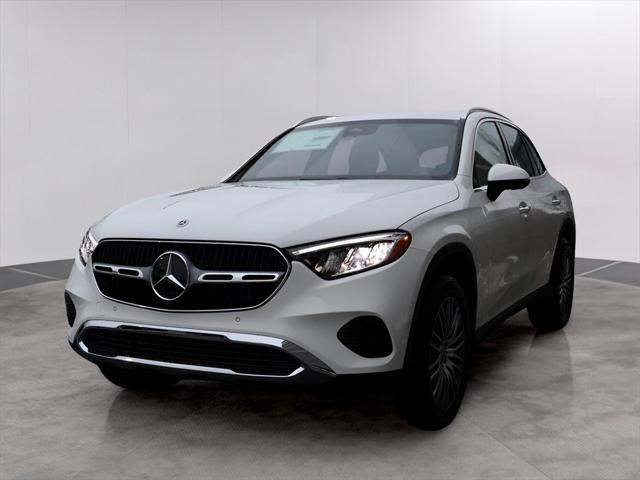 new 2025 Mercedes-Benz GLC 300 car, priced at $53,385