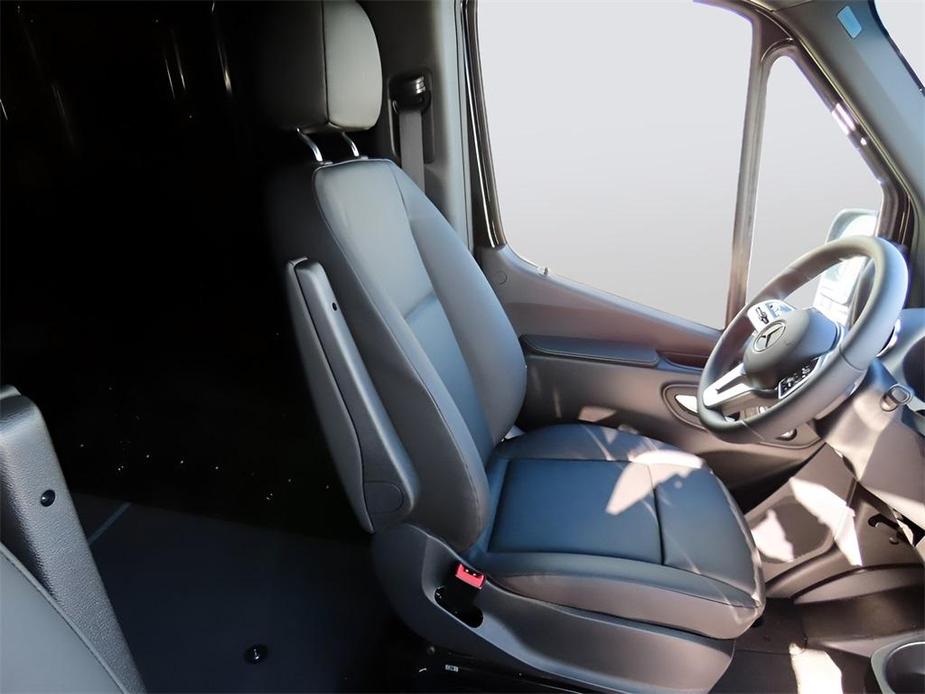 new 2024 Mercedes-Benz Sprinter 2500 car, priced at $83,224