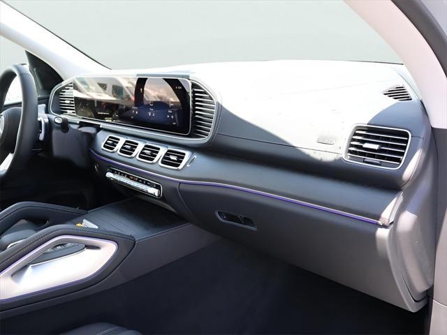new 2025 Mercedes-Benz GLS 450 car, priced at $102,855