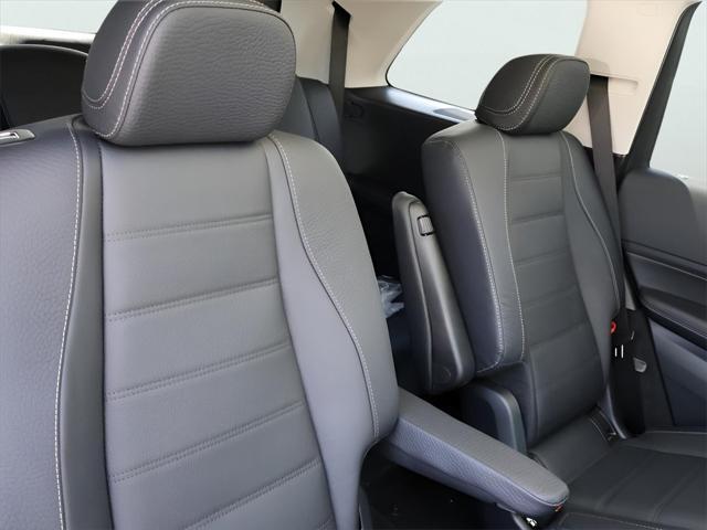 new 2025 Mercedes-Benz GLS 450 car, priced at $102,855