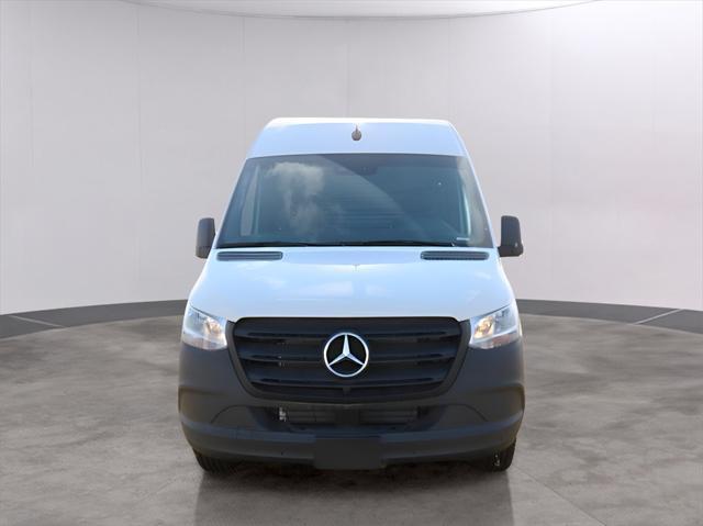 new 2024 Mercedes-Benz Sprinter 2500 car, priced at $70,156