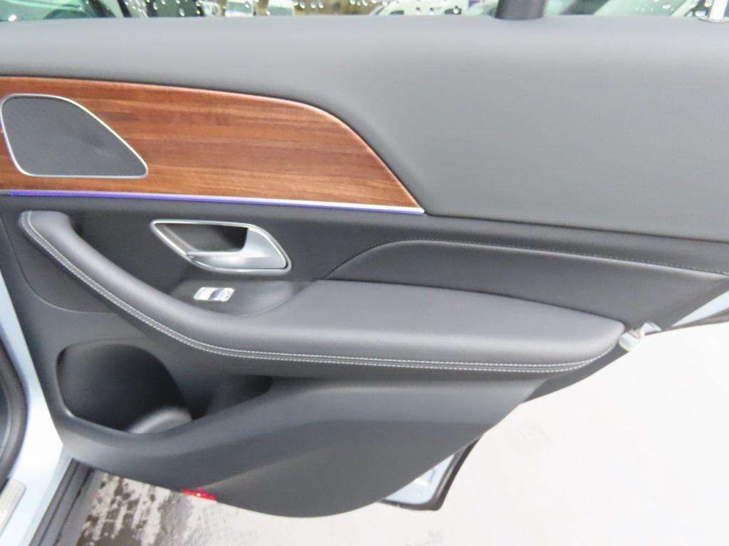 used 2025 Mercedes-Benz GLE 350 car, priced at $62,990