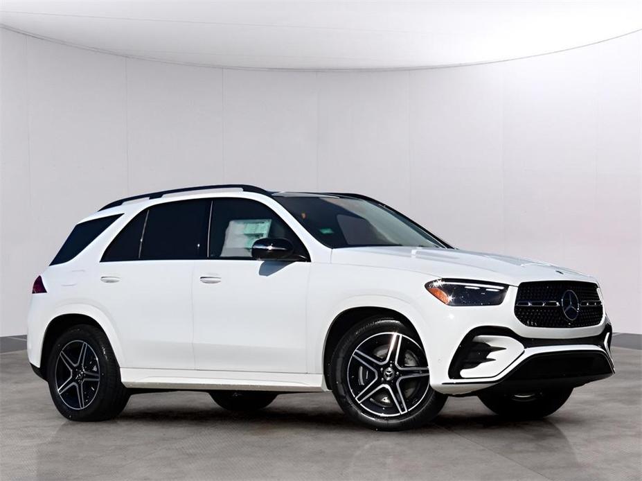 new 2024 Mercedes-Benz GLE 450 Plug-In Hybrid car, priced at $83,705