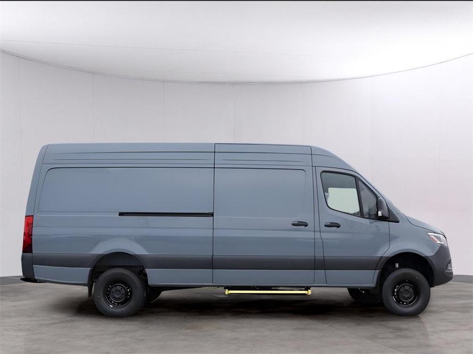 new 2024 Mercedes-Benz Sprinter 2500 car, priced at $85,791