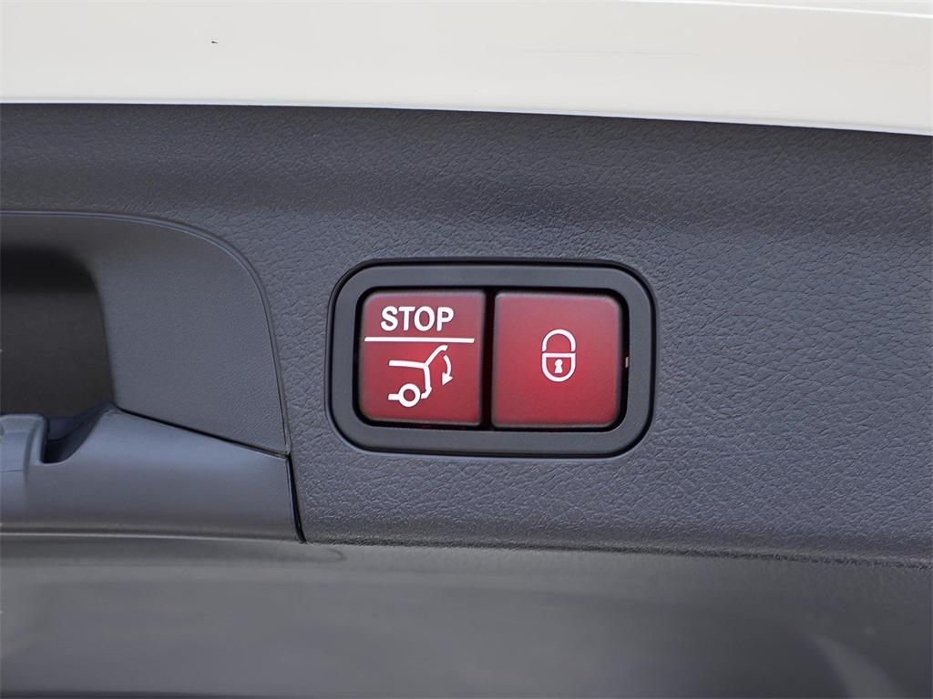 used 2023 Mercedes-Benz GLE 450 car, priced at $63,990