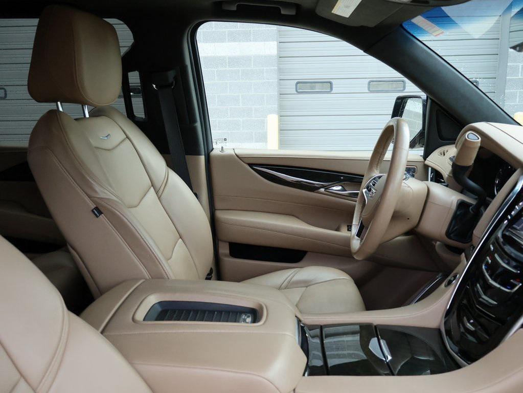 used 2019 Cadillac Escalade car, priced at $37,990