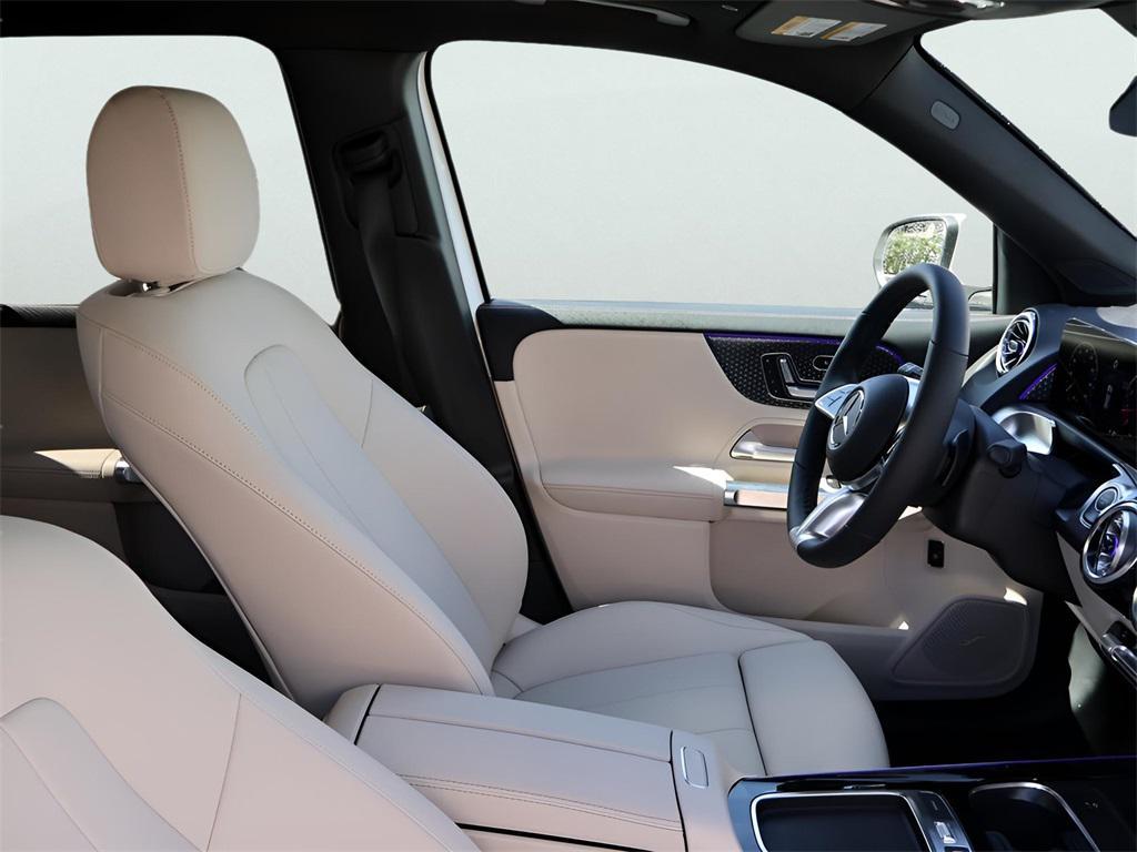 new 2025 Mercedes-Benz GLB 250 car, priced at $52,465