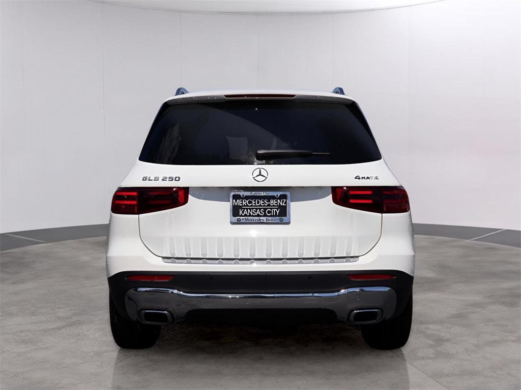 new 2025 Mercedes-Benz GLB 250 car, priced at $52,465
