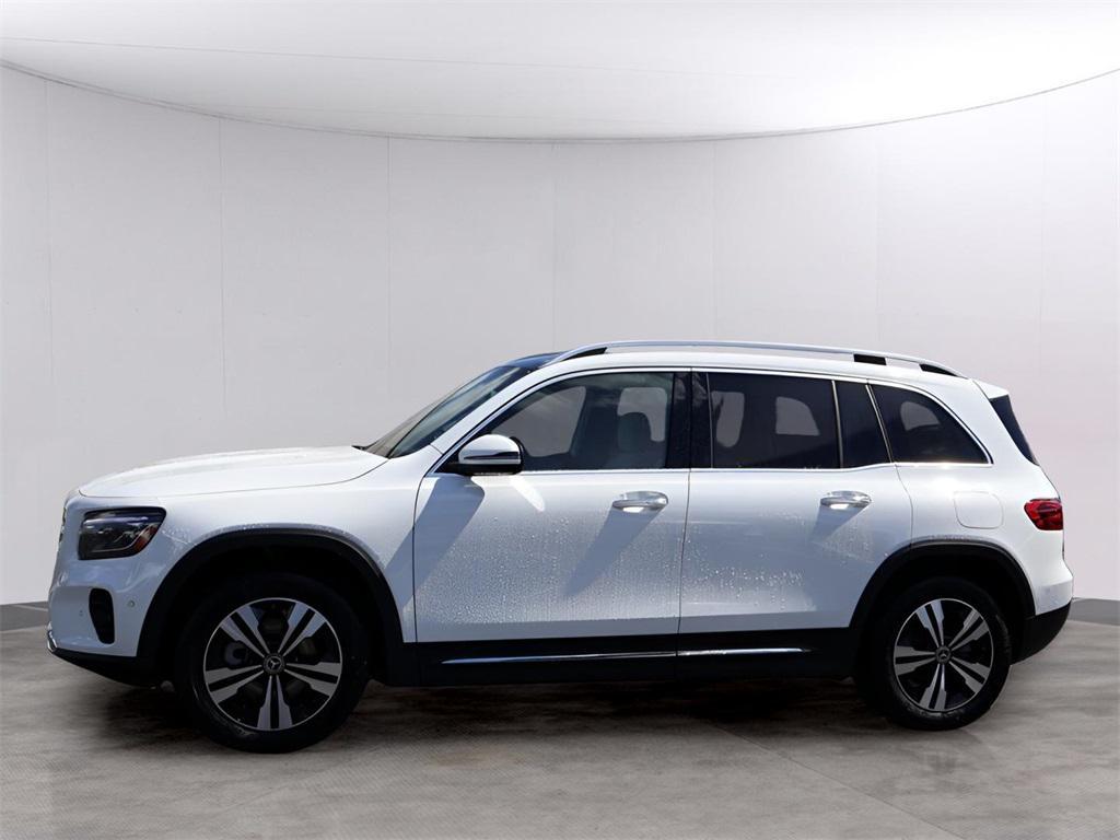 new 2025 Mercedes-Benz GLB 250 car, priced at $52,465