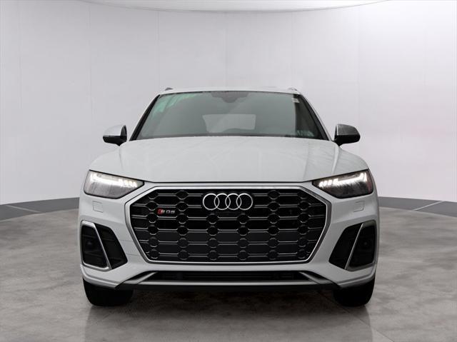 used 2021 Audi SQ5 car, priced at $39,990