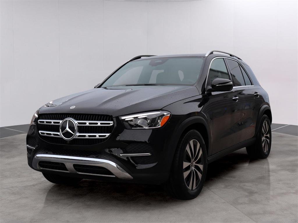 new 2025 Mercedes-Benz GLE 450 car, priced at $73,965