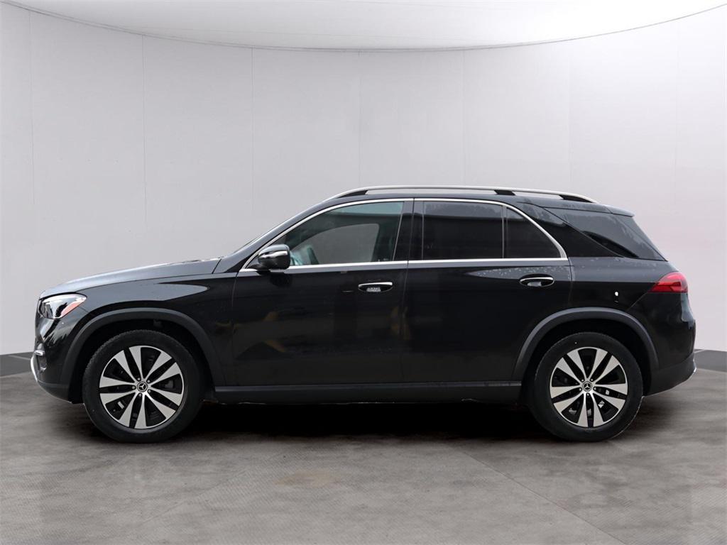 new 2025 Mercedes-Benz GLE 450 car, priced at $73,965