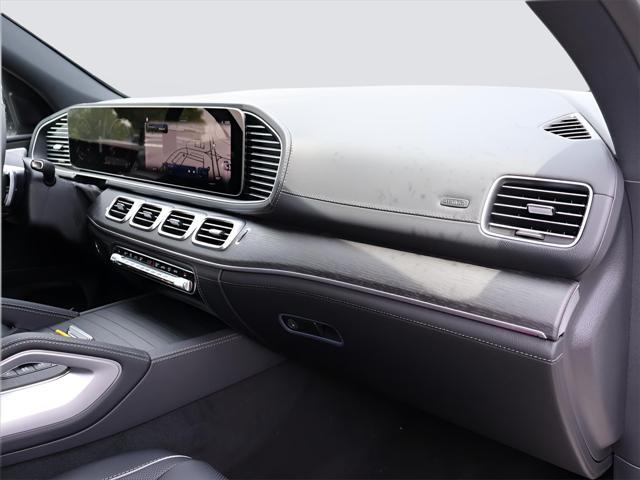 new 2025 Mercedes-Benz GLS 580 car, priced at $131,570