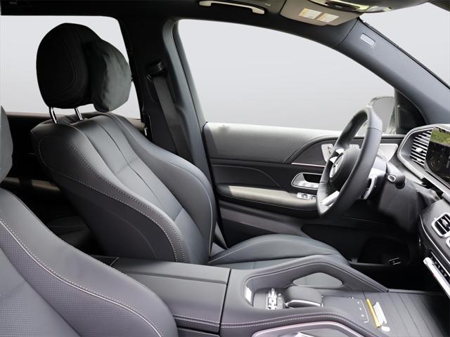new 2025 Mercedes-Benz GLS 580 car, priced at $131,570