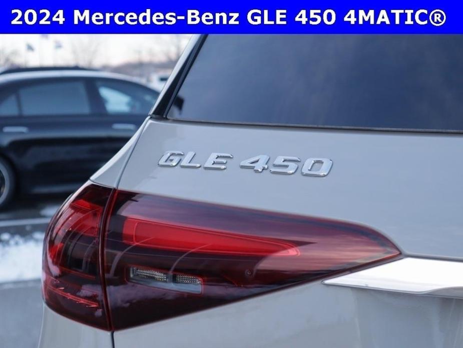 new 2024 Mercedes-Benz GLE 450 car, priced at $83,225