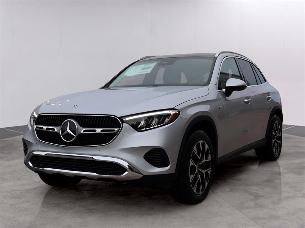 new 2025 Mercedes-Benz GLC 350e car, priced at $67,220