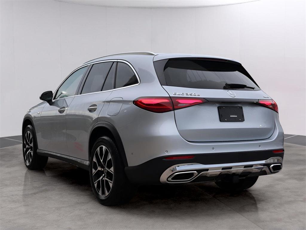 new 2025 Mercedes-Benz GLC 350e car, priced at $67,220