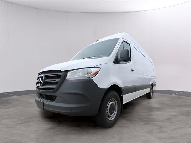 new 2024 Mercedes-Benz Sprinter 2500 car, priced at $70,156