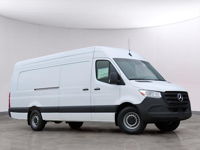 new 2024 Mercedes-Benz Sprinter 2500 car, priced at $70,156